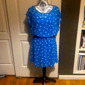 Patterned Shift dress with cinched waist